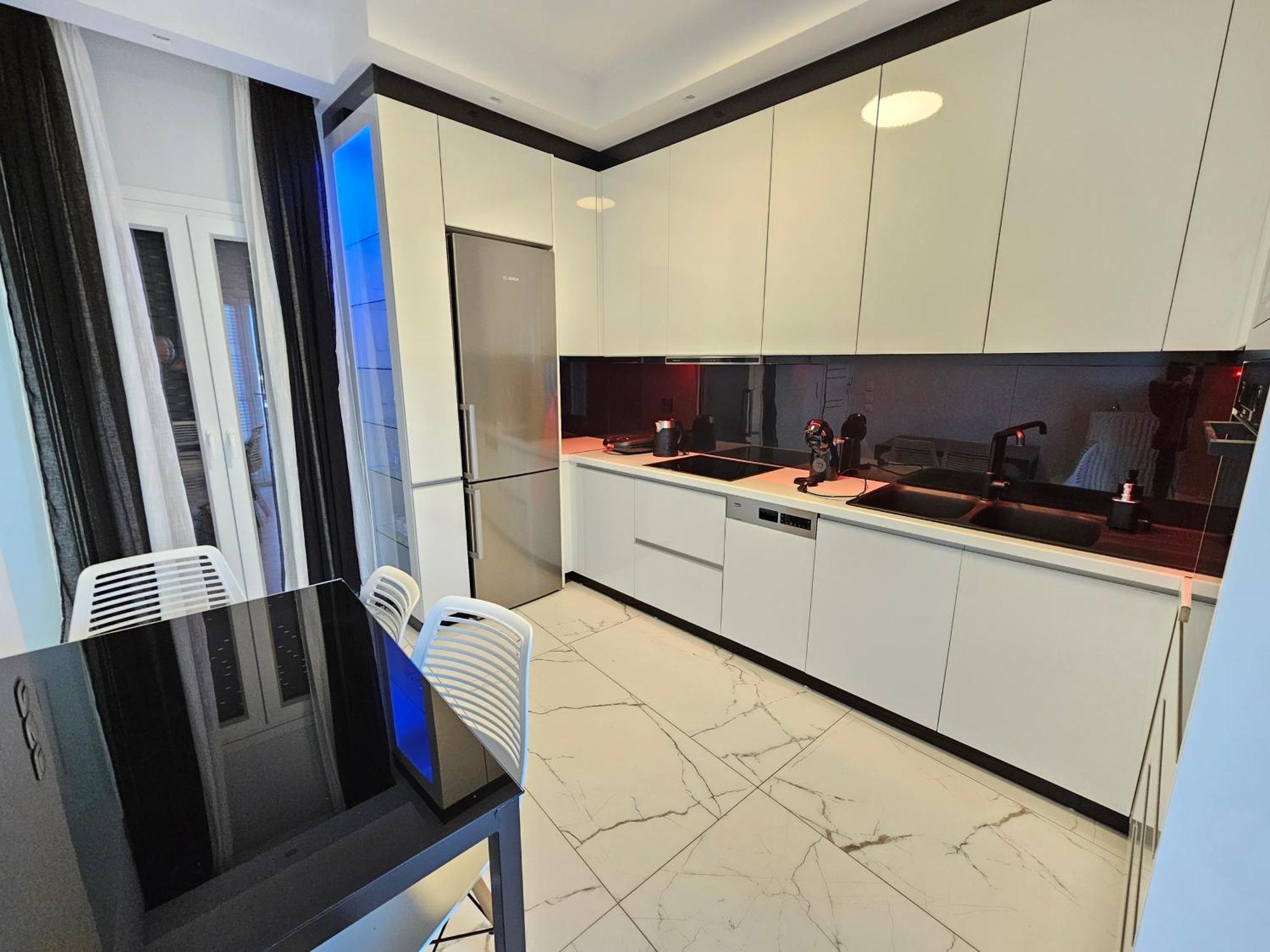 Grey Luxury House Apartment Ipsos Ngoại thất bức ảnh