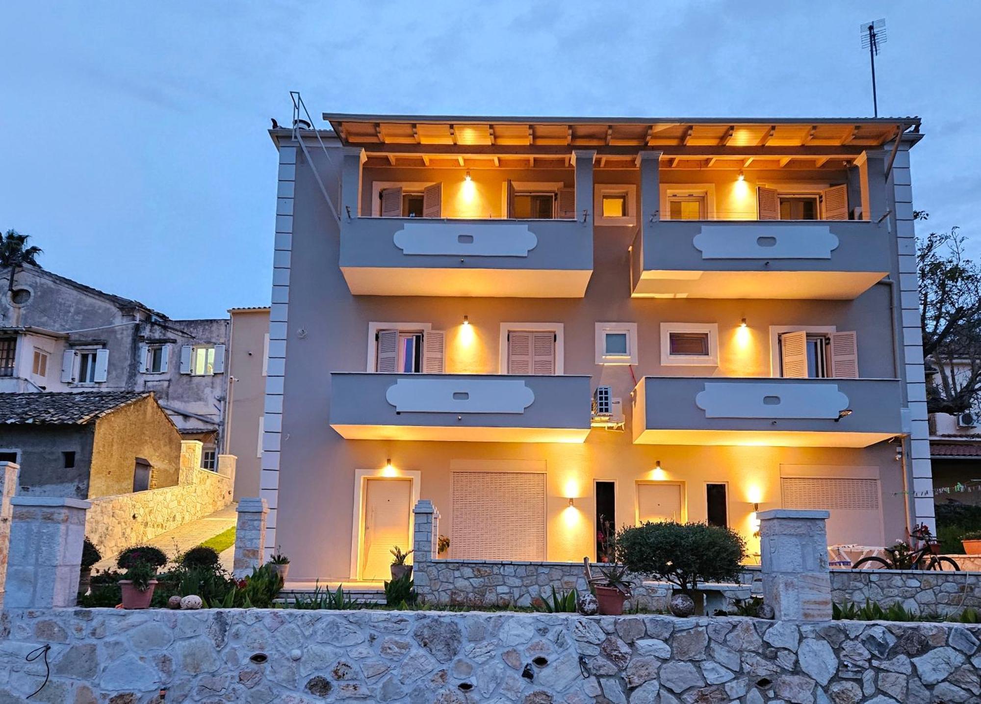 Grey Luxury House Apartment Ipsos Ngoại thất bức ảnh