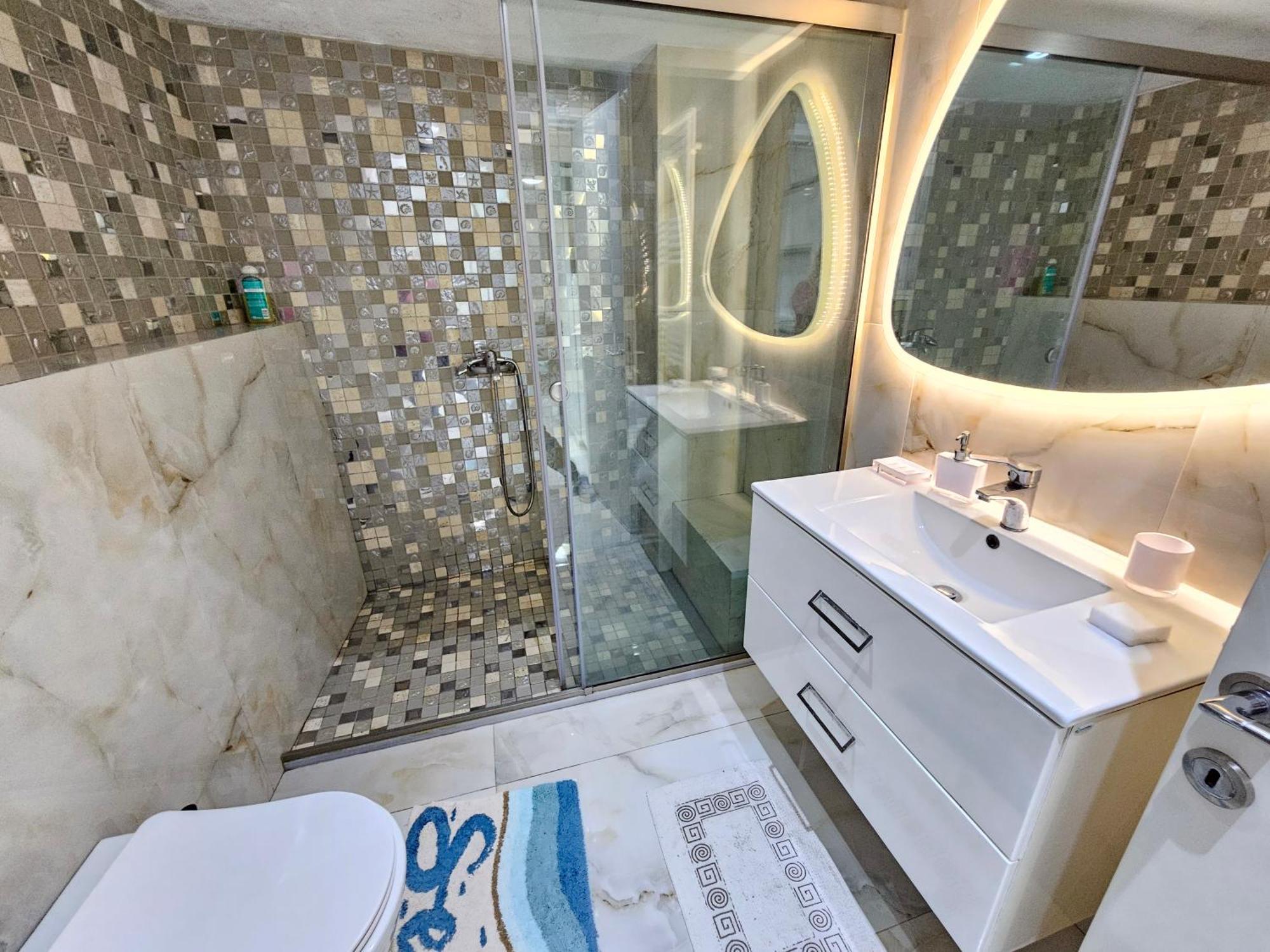 Grey Luxury House Apartment Ipsos Ngoại thất bức ảnh